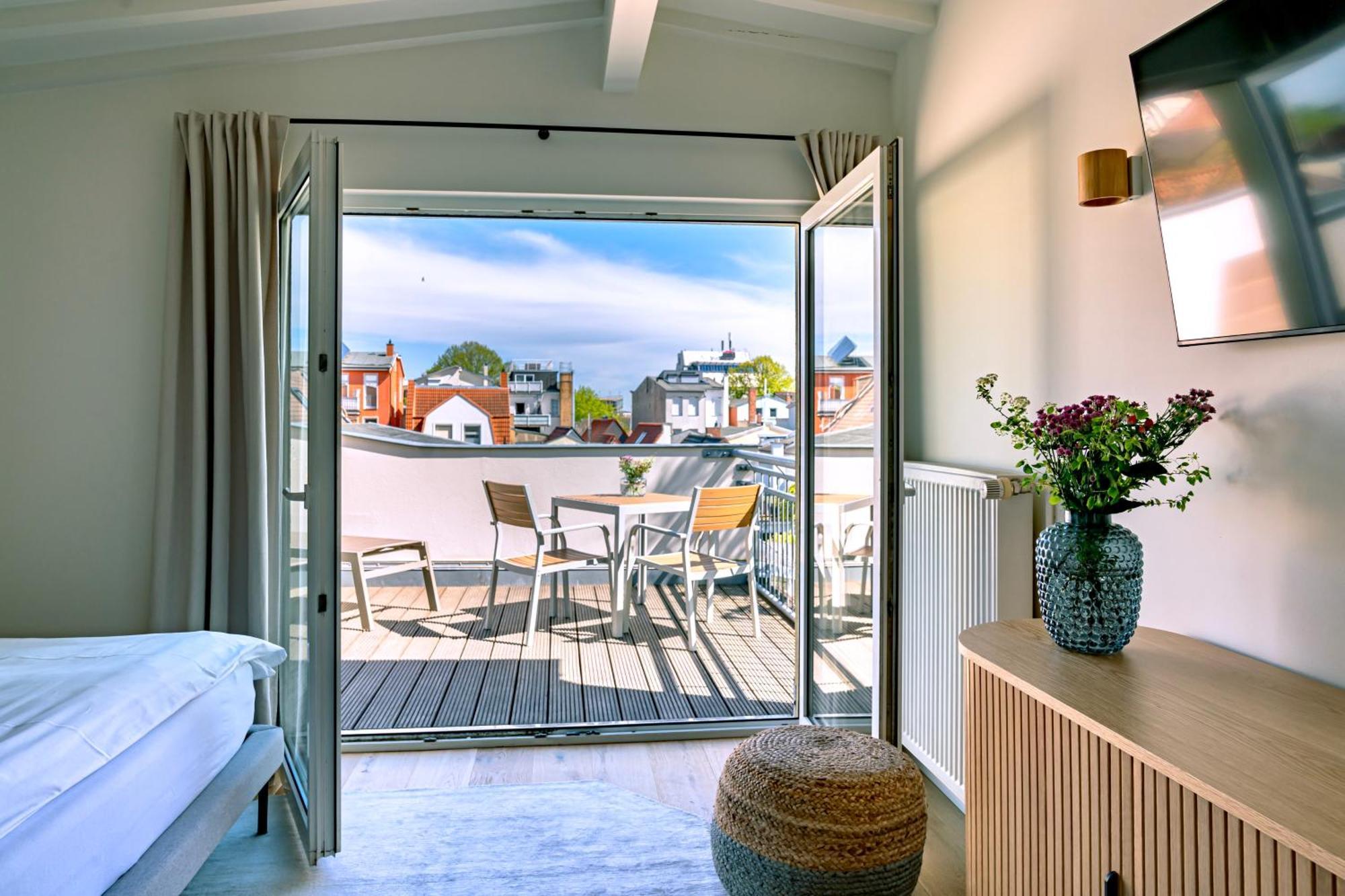 Kapitaenshaus Friedrich Franz - Premium Apartments 200 Meter Vom Strand Und Alten Strom Росток Экстерьер фото
